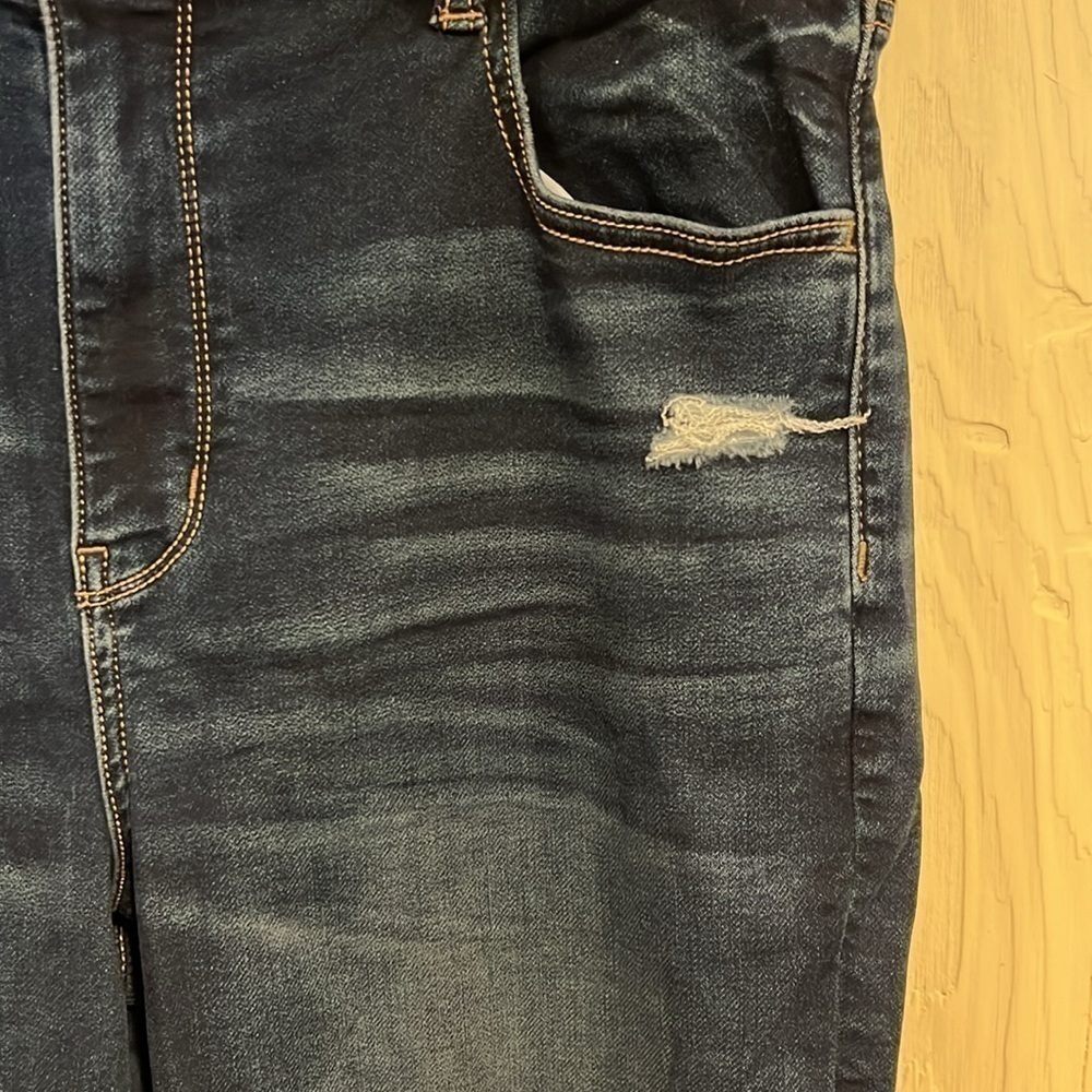 American EAGLE Next Level Stretch Curvy Hi Rise Jeggings Distressed size 18short - Picture 3 of 13